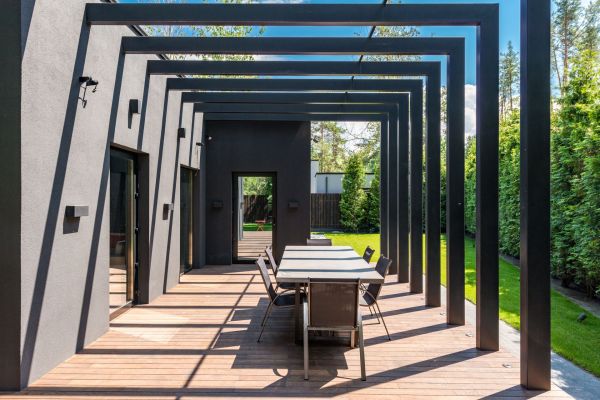 Les avantages d'une véranda pergola pour votre maison